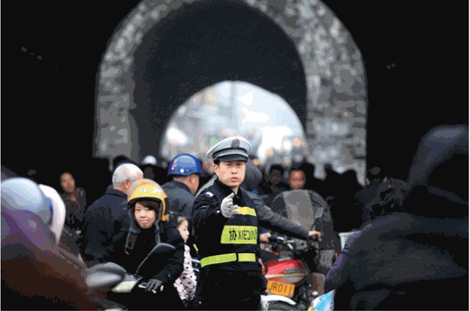 开云体育 Kaiyun.com 官网入口世界银行专家组来荆考察 古城保护涉及五大工程(图6)