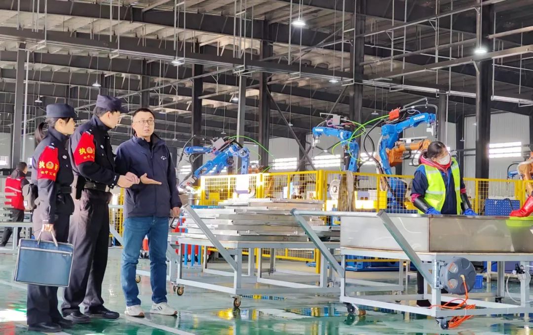 开云体育 Kaiyun.com 官网入口安徽警方持续优化营商环境护航经济社会高质量发展(图1)