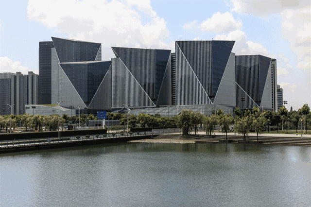 Kaiyun 开云上海桃花源售楼处丨上海桃花源官方网站丨楼盘详情 地址价格(图2)